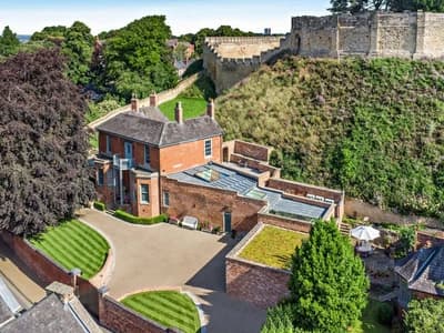 Castle Moat House - Savills